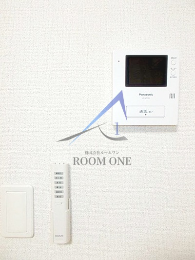 シャムロックのセキュリティ|モニター付きインターホンです。