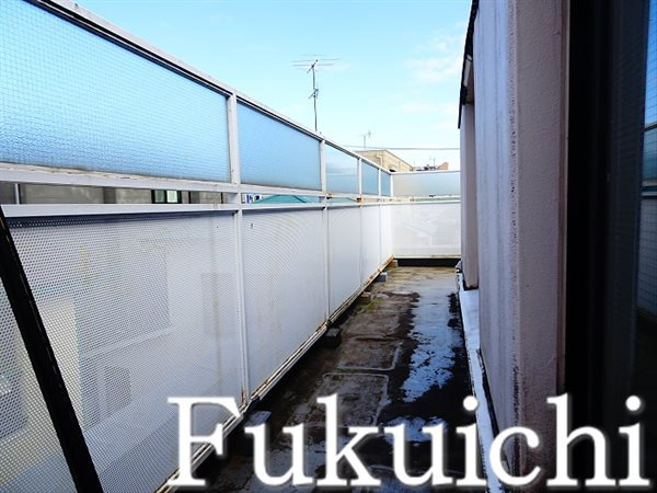 フラッツ都立大のバルコニー