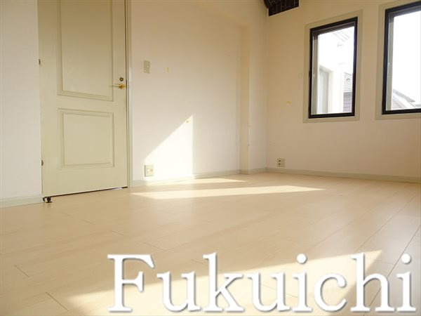 フラッツ都立大の寝室