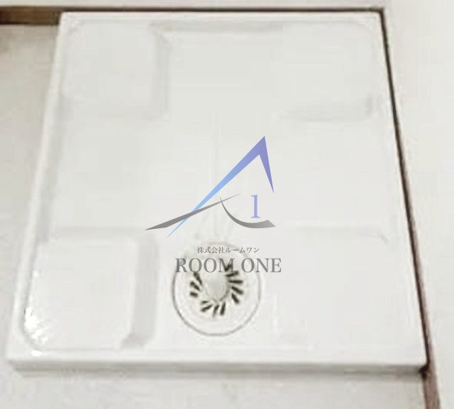 ＳＡＬＬＥ　ＤＥ　ＲＥＰＯＳの設備|洗濯機置き場です。