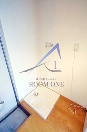 Ｖｉｖｒｅ池袋の設備|洗濯機置き場です。