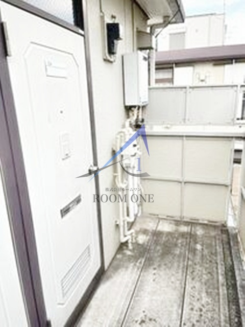 弥生レジデンスＡ棟の玄関|玄関です。