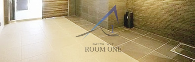 メイクスデザイン学習院下のエントランス|エントランスです。