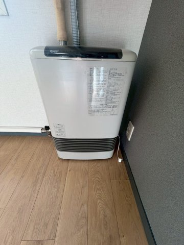 レジデンス宮の森の冷暖房・空調設備|ガスストーブ！