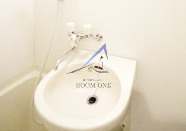 アルテ横浜杉田の洗面所|洗面台です。