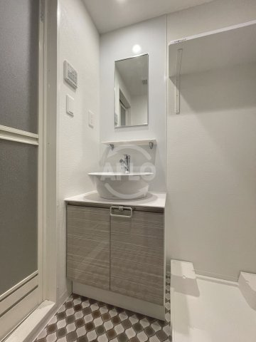 MELDIA　CREST　NAMBA　SOL　TERRACEの独立洗面台|MELDIA　CREST　NAMBA　SOL　TERRACE　洗面所