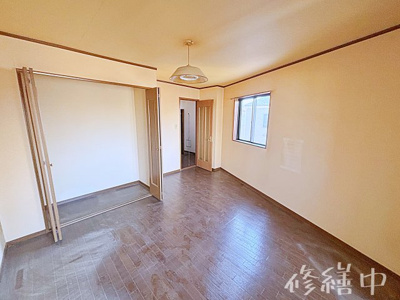 【居間・リビング】 | 愛北ビル本笠寺【名古屋市賃貸・駅前】