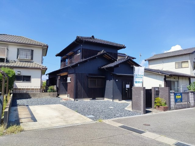 安岡町2丁目　中古住宅の外観