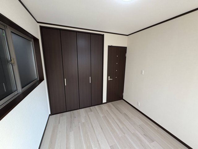 大阪府東大阪市古箕輪1丁目1-2の洋室|個人の部屋や寝室として使える洋室です