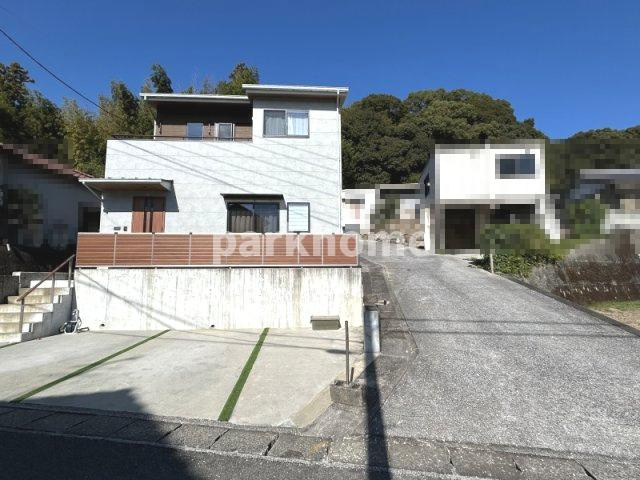 高知市一宮しなね　中古住宅の外観