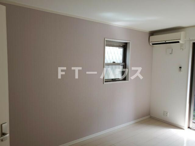 プリモフィオーレの居間・リビング