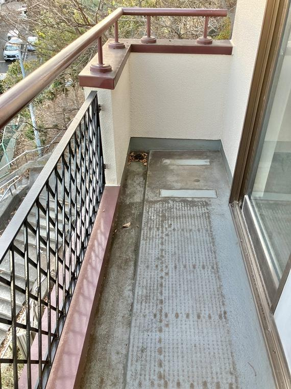 鶴ケ峰本町戸建のバルコニー