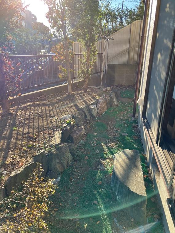 鶴ケ峰本町戸建の庭