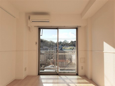 【居間・リビング】 | エムロード | 別部屋同間取り