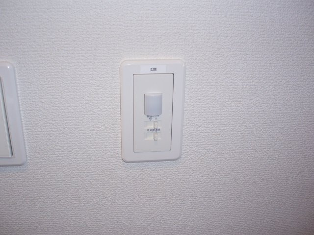 アリスハイムⅠのその他|センサーライト