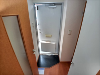 【玄関】 | レオパレスとようら