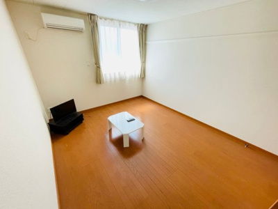 【居間・リビング】 | レオパレスルーチェⅡ