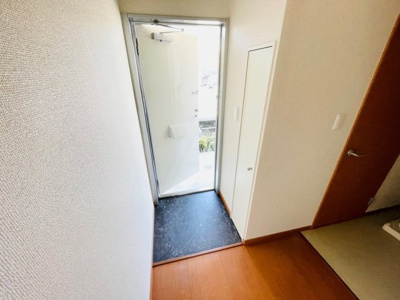 【玄関】 | レオパレスルーチェⅡ