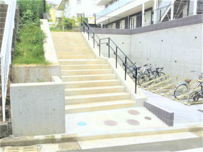 【エントランス】 | リブリ・たまプラーザ