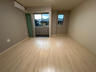 【居間・リビング】 | ティーフォレストII | リビング