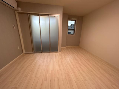 【居間・リビング】 | ティーフォレストII | リビング