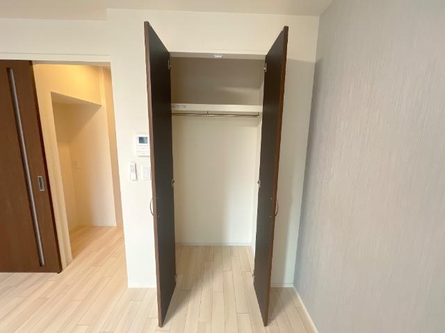 【収納】 | ティーフォレストII | 南側クローゼット
