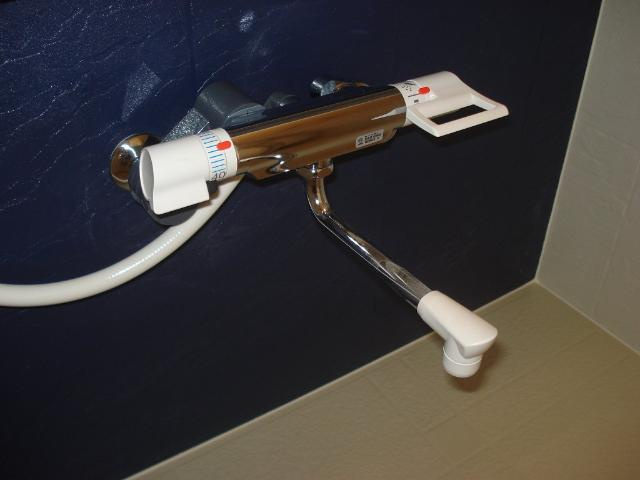 ファインシアの浴室|サーモ式水栓（イメージ）