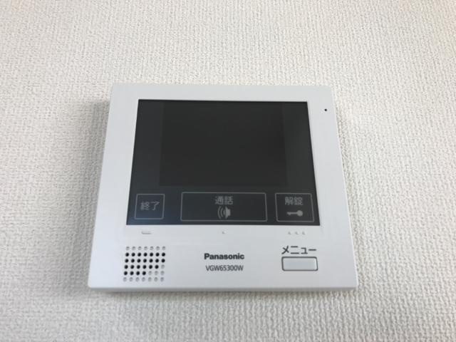 コンフェティの内装|カメラ付インターホン