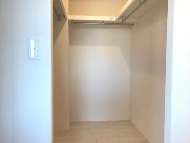 コンフェティの収納|クローゼット