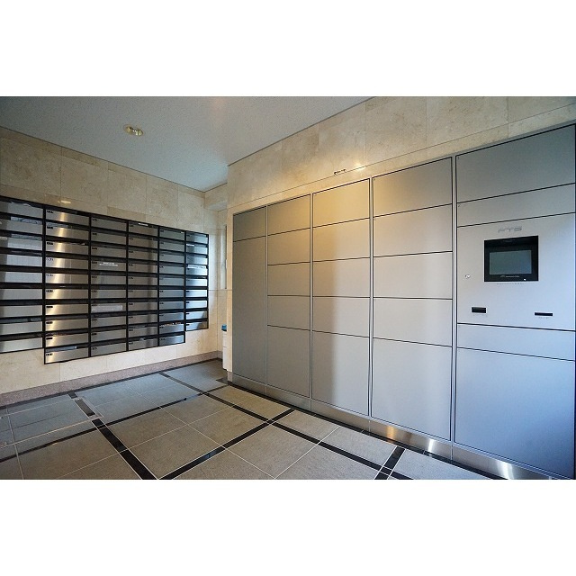 グランデュール千鳥のその他共用部分|メール・宅配ボックス