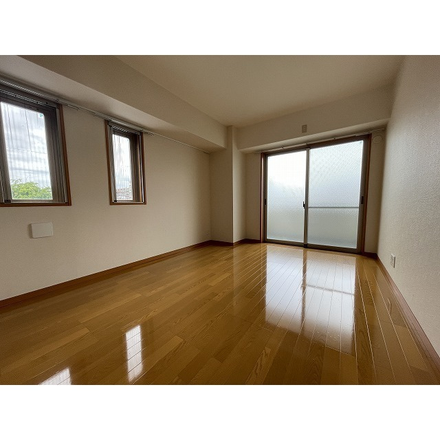 グランデュール千鳥の居間・リビング