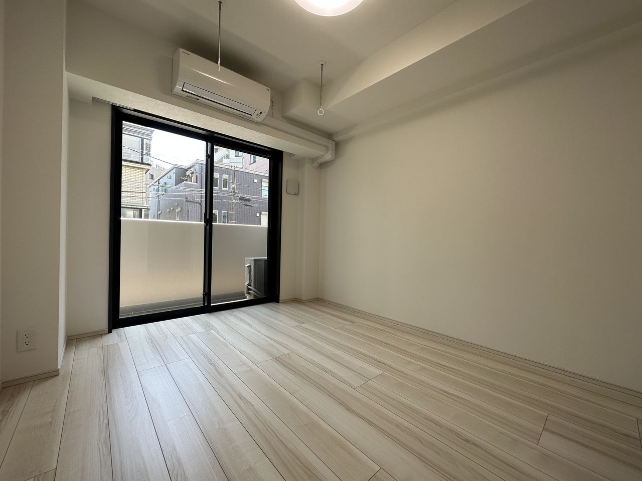 ＴＨＥ ＰＡＳＥＯ新小岩Ⅱの居間・リビング