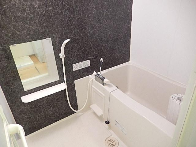 グランド・ソレイユの浴室|バス