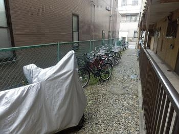 北町コーポ３号棟のその他|駐輪場