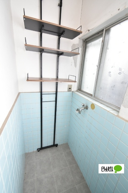 渋川市戸建住宅の洗面所|洗濯機置き場