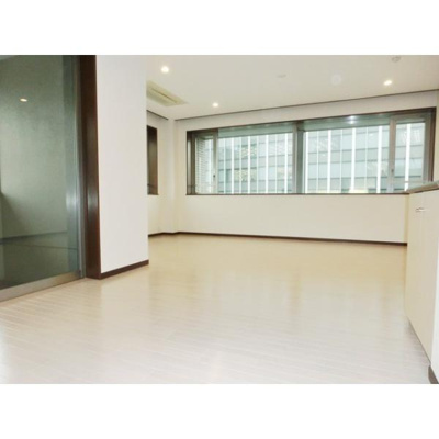 【居間・リビング】 | 愛宕ビューアパートメント