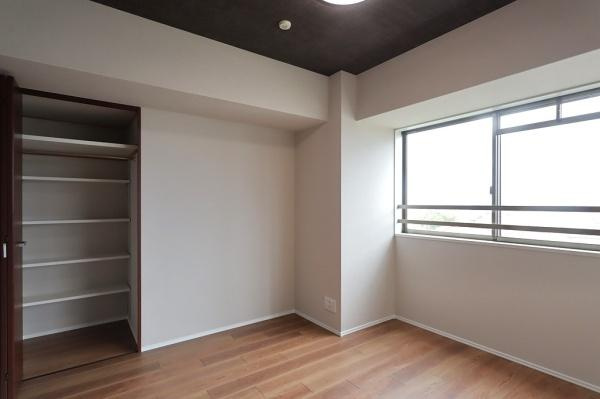 【寝室】 | メロディーハイム香里ケ丘ツインビューアルテアタワー