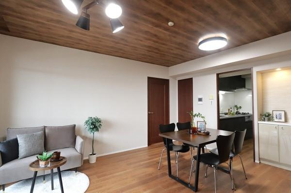 【居間・リビング】 | メロディーハイム香里ケ丘ツインビューアルテアタワー