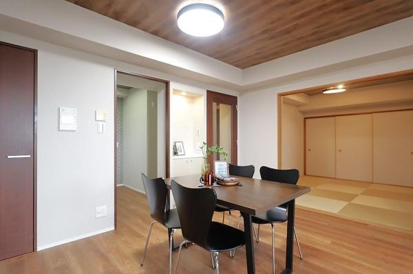 【居間・リビング】 | メロディーハイム香里ケ丘ツインビューアルテアタワー