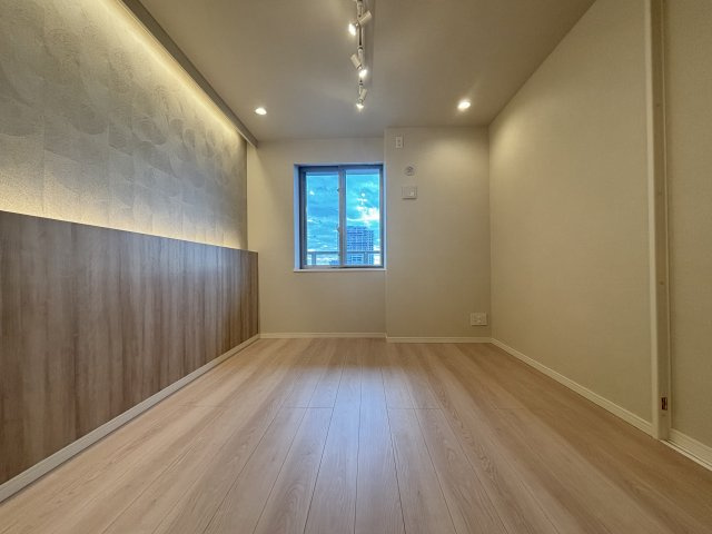 プラウドタワー東雲キャナルコートの洋室