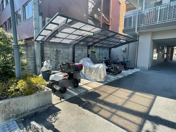 【駐車場】 | エメラルドマンション鶴見緑地