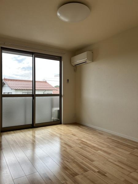 ストーリアの洋室