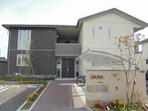 Sol Perla　医大西の外観