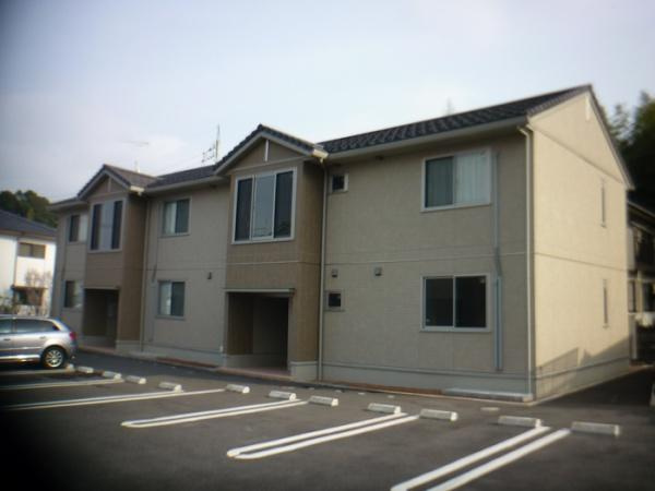 クロワールの外観