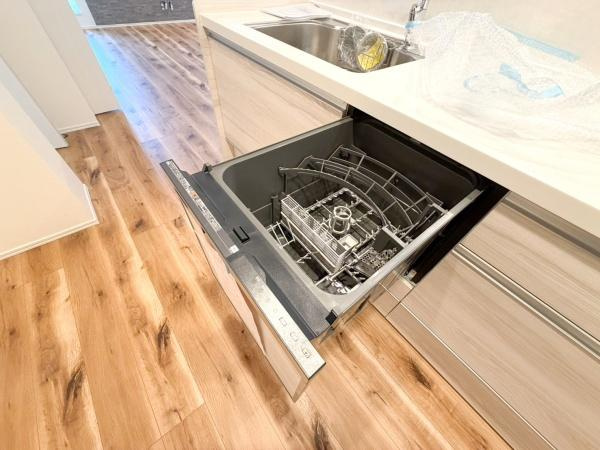 横浜市保土ケ谷区鎌谷町の新築一戸建のキッチン