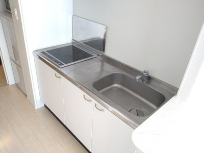 【キッチン】 | ミランダパークヒルズ妙蓮寺 | シンク広めのため料理快適です♪