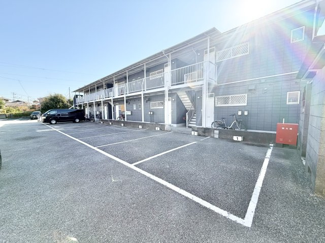 野沢ハイツの駐車場|駐車スペースもあります