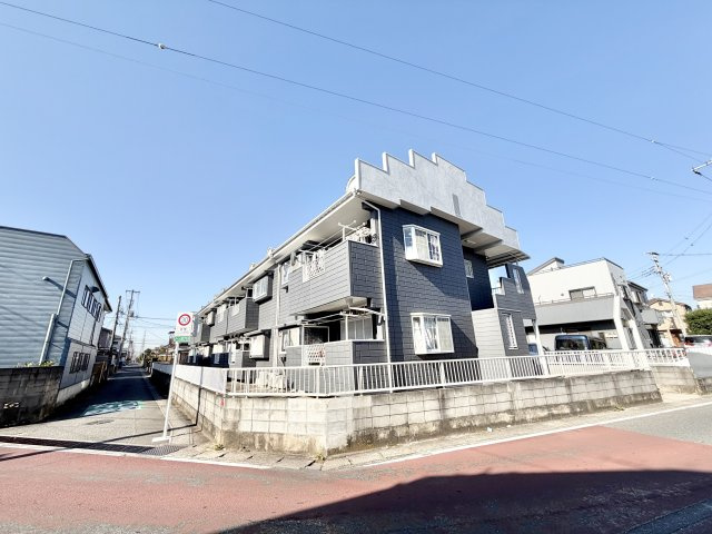 野沢ハイツのバルコニー|暖かな日差しのふりそそぐバルコニー