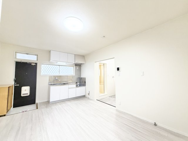 野沢ハイツの居間・リビング|おしゃれなリビングです