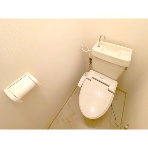 プレセランスアドニードのトイレ